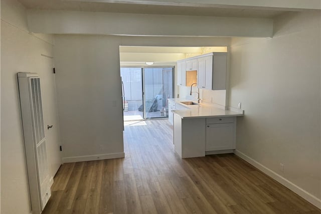 4040 Grand View 44, Los Angeles, CA 90066 — photo 5 of 31