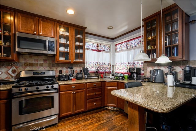 11223 Buell Street, Downey, CA 90241 — photo 5 of 9