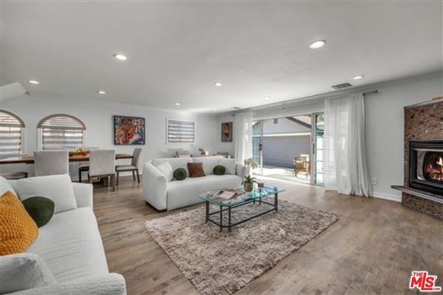 10824 Westminster Avenue, Los Angeles, CA 90034 — photo 11 of 35