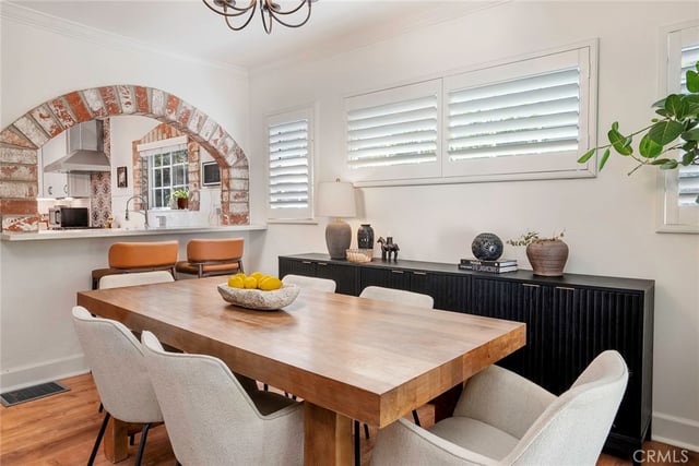 504 N Hill Avenue, Pasadena, CA 91106 — photo 11 of 34