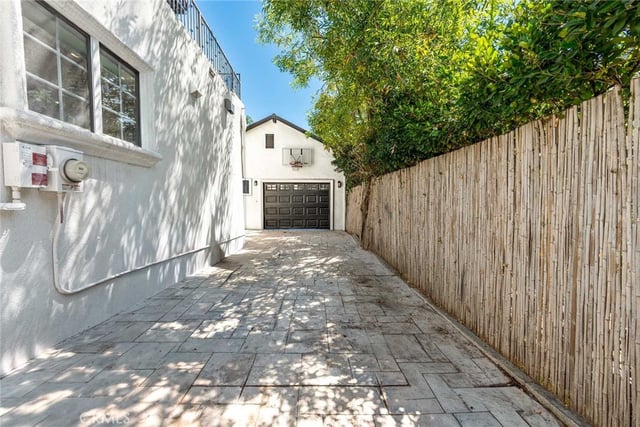 504 N Hill Avenue, Pasadena, CA 91106 — photo 32 of 34