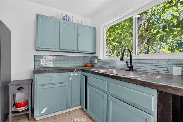 8210 White Oak Avenue, Northridge, CA 91325 — photo 10 of 22