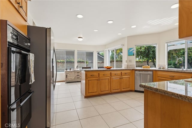 29534 Meadowmist Way, Agoura Hills, CA 91301 — photo 21 of 54