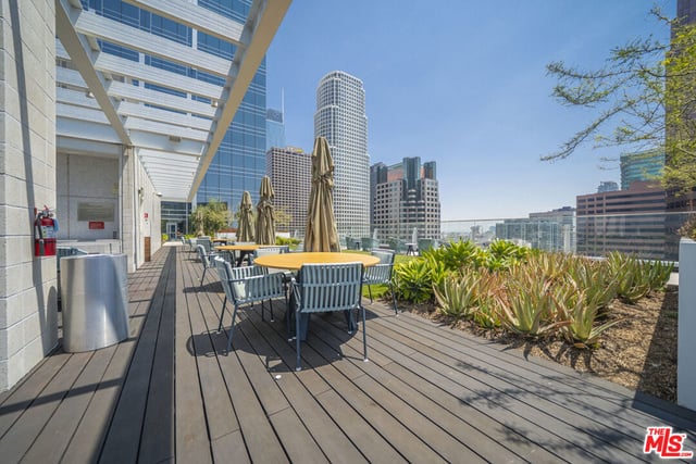 877 Francisco Street 1208, Los Angeles, CA 90017 — photo 34 of 35