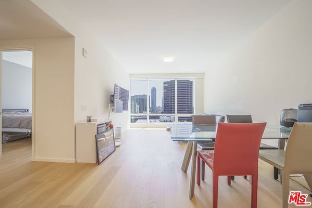 877 Francisco Street 1208, Los Angeles, CA 90017 — photo 5 of 35