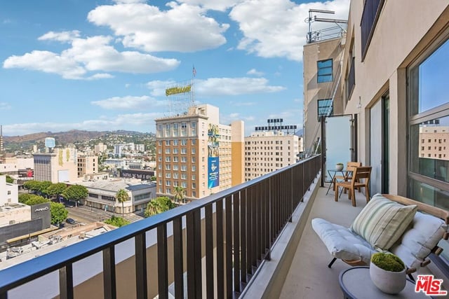 1645 N Vine Street 911, Los Angeles, CA 90028 — photo 41 of 60
