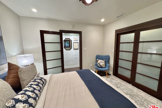 636 N Curson Avenue, Los Angeles, CA 90036 — photo 16 of 23