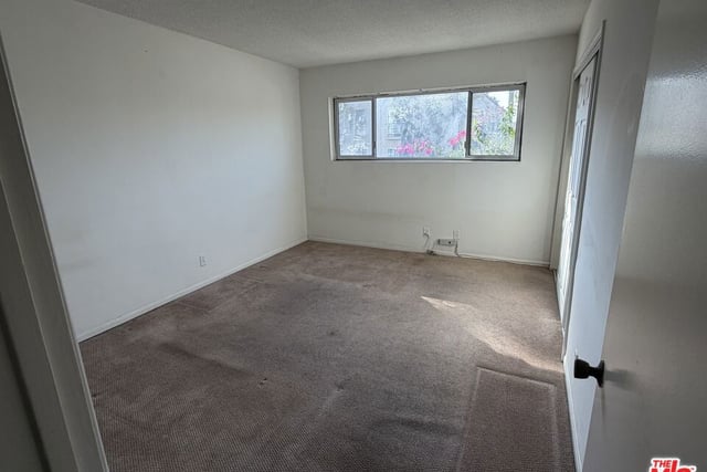 2002 4th Street 111, Santa Monica, CA 90405 — photo 11 of 15