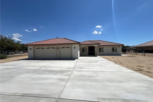 10658 East Avenue R10, Littlerock, CA 93543 — photo 6 of 51