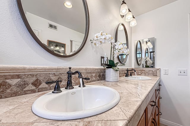 667 Azure Hills Drive, Simi Valley, CA 93065 — photo 36 of 68