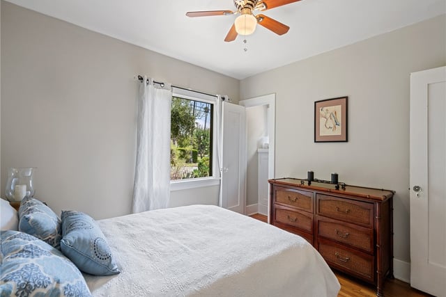 1815 N Michigan Avenue, Pasadena, CA 91104 — photo 17 of 41