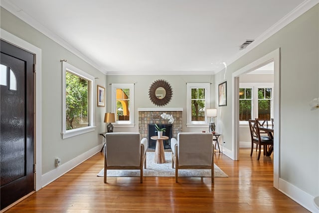 1815 N Michigan Avenue, Pasadena, CA 91104 — photo 3 of 41