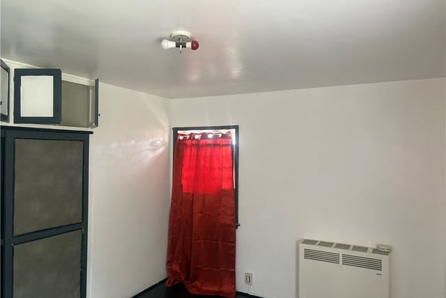 525 E Maple, Glendale, CA 91205 — photo 4 of 7