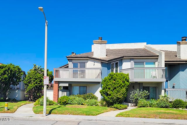 3404 Sunset Lane, Oxnard, CA 93035 — photo 2 of 20