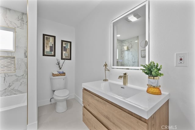 637 E 121st Place, Los Angeles, CA 90059 — photo 23 of 35