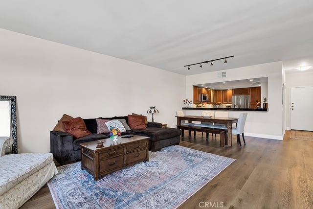 5230 Bellingham 7, Valley Village, CA 91607 — photo 14 of 37