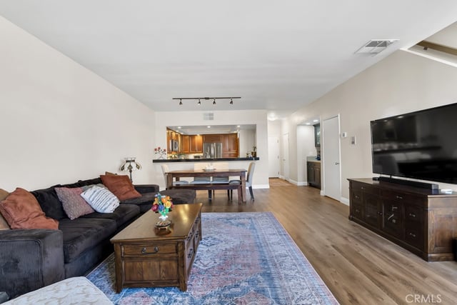 5230 Bellingham 7, Valley Village, CA 91607 — photo 16 of 37