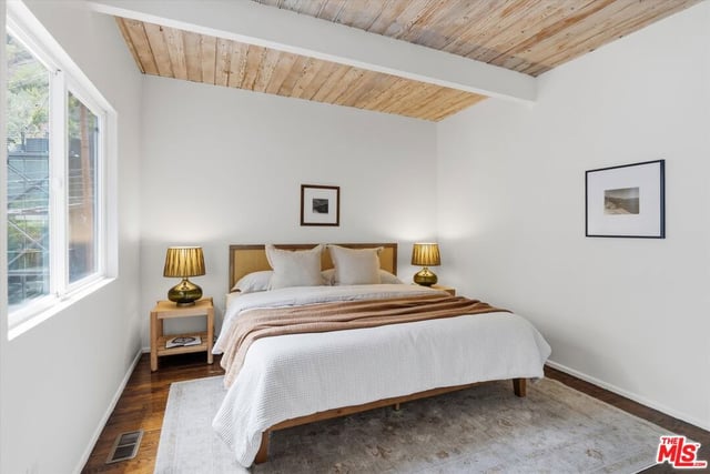 1308 N Beverly Glen Boulevard, Los Angeles, CA 90077 — photo 10 of 43