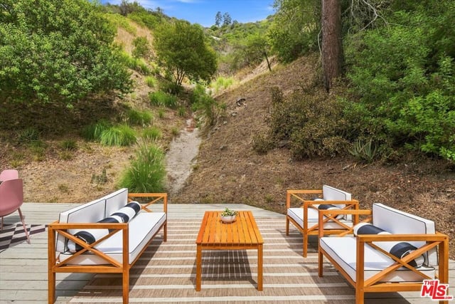 1308 N Beverly Glen Boulevard, Los Angeles, CA 90077 — photo 4 of 43