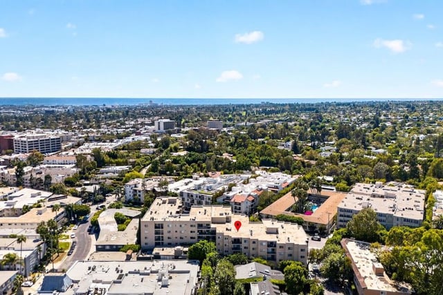 612 S Barrington Avenue 417, Los Angeles, CA 90049 — photo 57 of 57