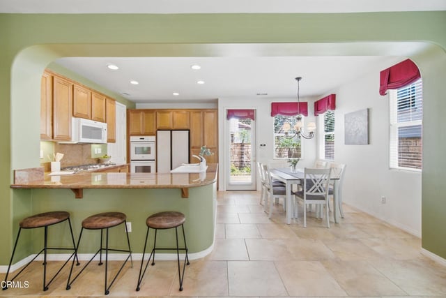 408 Village Commons Boulevard, Camarillo, CA 93012 — photo 4 of 17