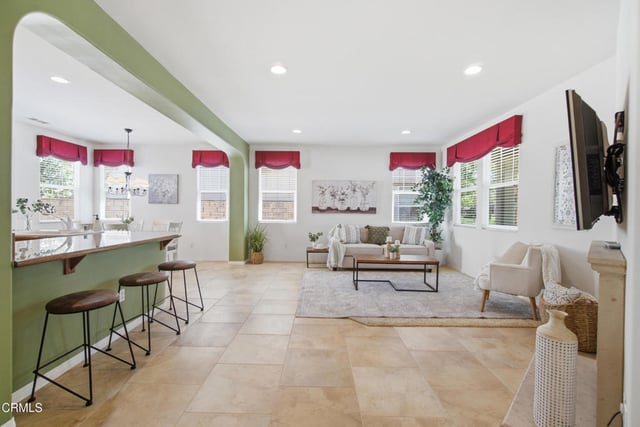 408 Village Commons Boulevard, Camarillo, CA 93012 — photo 6 of 17