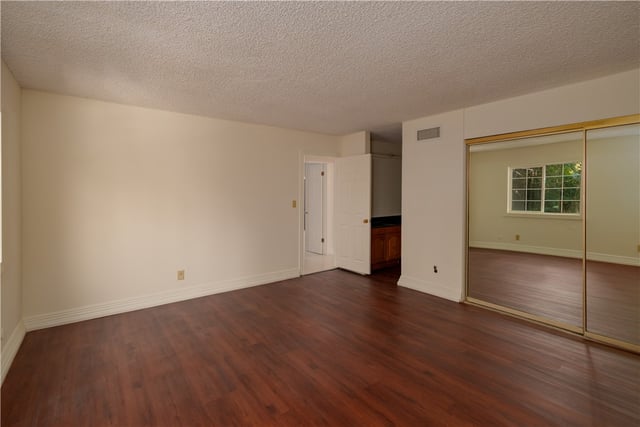 18129 Delano, Reseda, CA 91335 — photo 15 of 25