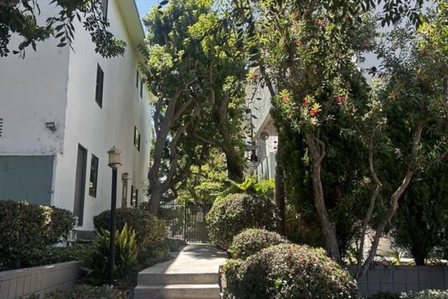 5000 S Centinela Avenue 214, Los Angeles, CA 90066 — photo 7 of 14
