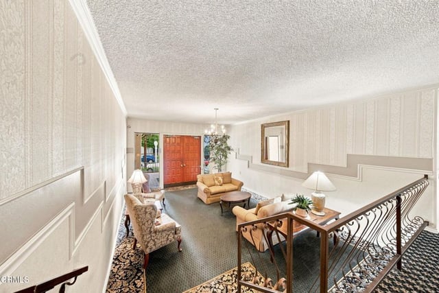 420 S Madison Avenue 204, Pasadena, CA 91101 — photo 5 of 34