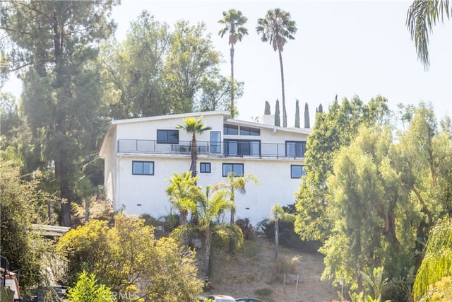 4999 Alatar Drive, Woodland Hills, CA 91364 — photo 17 of 45
