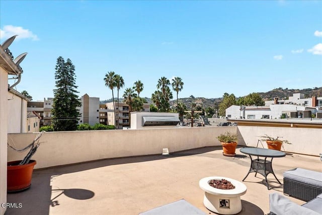 1353 N Fuller Avenue 204, Los Angeles, CA 90046 — photo 25 of 28