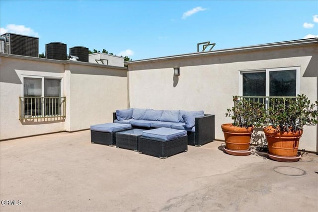 1353 N Fuller Avenue 204, Los Angeles, CA 90046 — photo 26 of 28