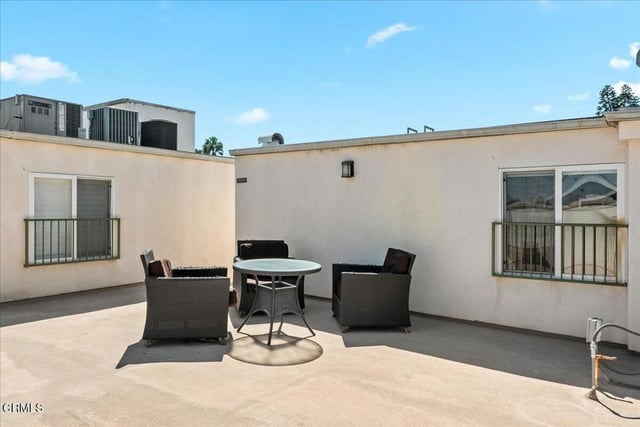1353 N Fuller Avenue 204, Los Angeles, CA 90046 — photo 27 of 28