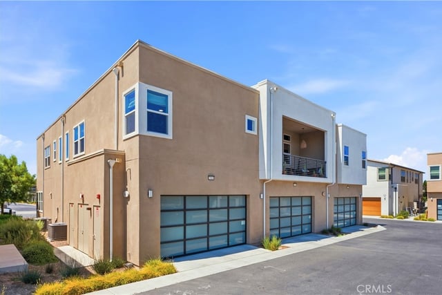 27628 Exploration, Valencia, CA 91381 — photo 32 of 38