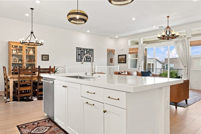 27628 Exploration, Valencia, CA 91381 — photo 7 of 38