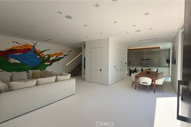 3901 Avenida Del Sol, Studio City, CA 91604 — photo 9 of 39