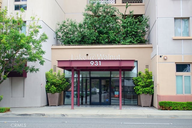 931 E Walnut Street 316, Pasadena, CA 91106 — photo 21 of 32