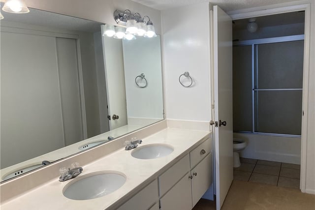 8505 Columbus Avenue 111, North Hills, CA 91343 — photo 4 of 13