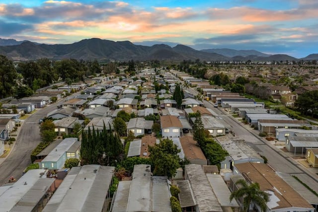 48 Via Lisboa 48, Camarillo, CA 93012 — photo 23 of 24