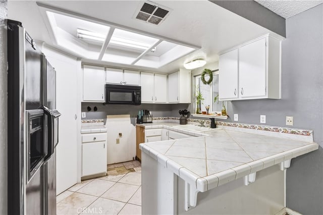 17307 Longmeadow Avenue, Palmdale, CA 93591 — photo 10 of 49