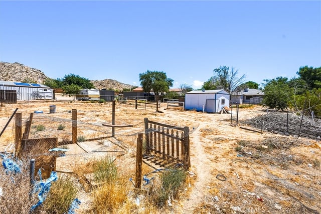 17307 Longmeadow Avenue, Palmdale, CA 93591 — photo 47 of 49