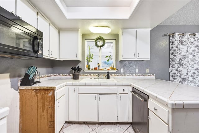 17307 Longmeadow Avenue, Palmdale, CA 93591 — photo 9 of 49