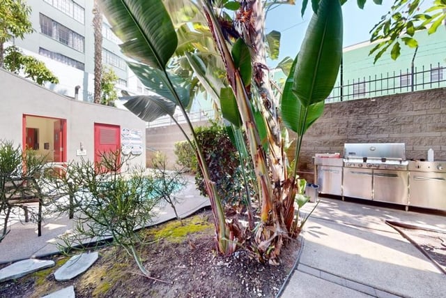 420 S San Pedro Street 421, Los Angeles, CA 90013 — photo 30 of 39
