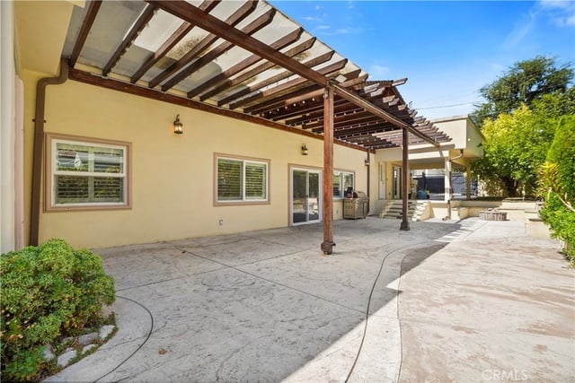 1025 E San Jose Ave, Burbank, CA 91501 — photo 9 of 9