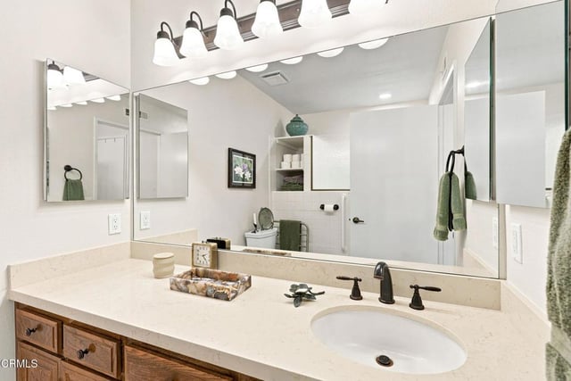 42062 Village 42, Camarillo, CA 93012 — photo 28 of 45