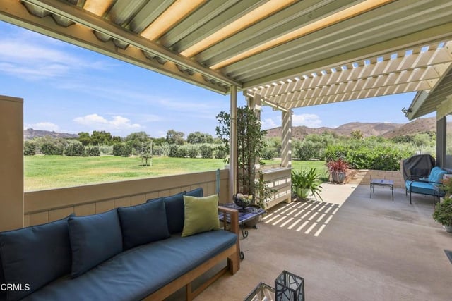 42062 Village 42, Camarillo, CA 93012 — photo 32 of 45