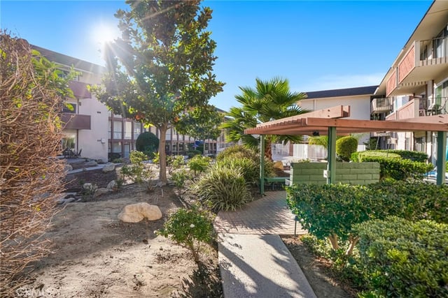 5585 E Pacific Coast HWY 234, Long Beach, CA 90804 — photo 28 of 46