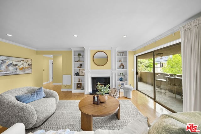 630 Idaho Avenue 204, Santa Monica, CA 90403 — photo 6 of 30
