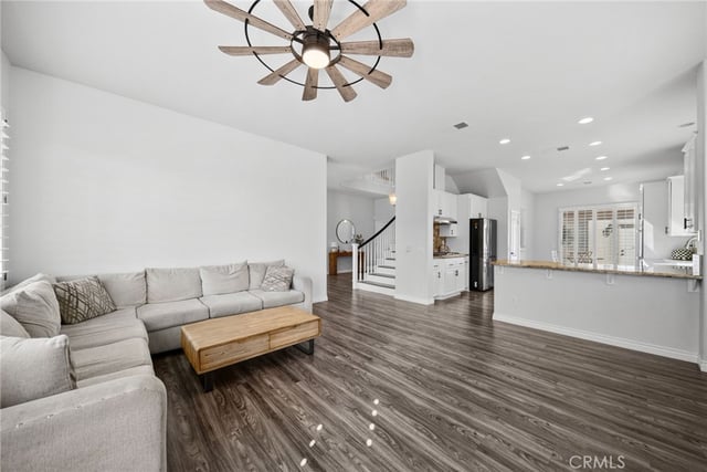 28251 Infinity, Saugus, CA 91390 — photo 15 of 63