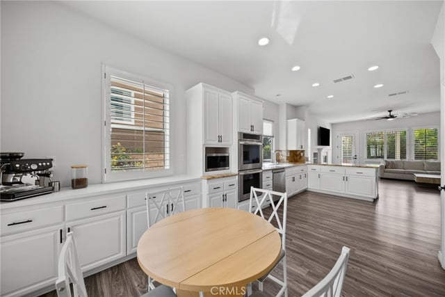 28251 Infinity, Saugus, CA 91390 — photo 20 of 63